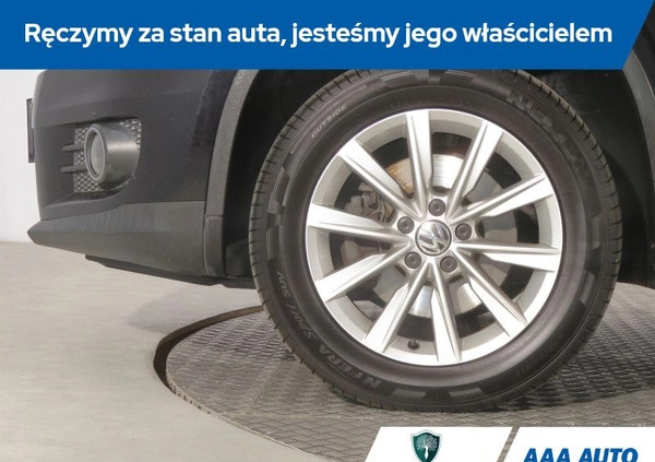Volkswagen Tiguan cena 43000 przebieg: 254003, rok produkcji 2012 z Kosów Lacki małe 326